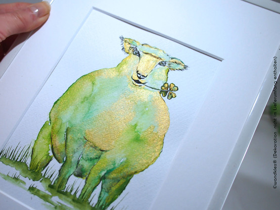 Malerei Grünes Schaf mit Kleeblatt im maul 