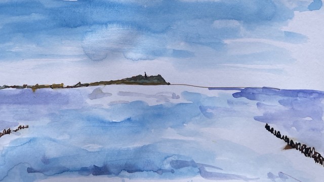 Tinte und Aquarell Sketch vom Meer mit buhnen rechts und links im Bild. Im Hintergrund Hiddensee. 