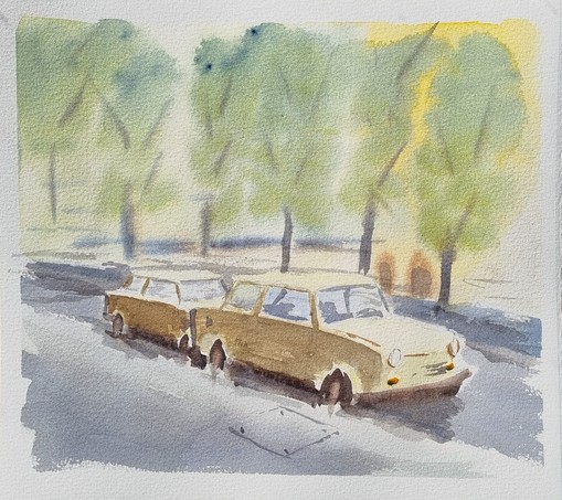 Loose watercolor of two cars from the cold war period, parked at some street or boulevard.