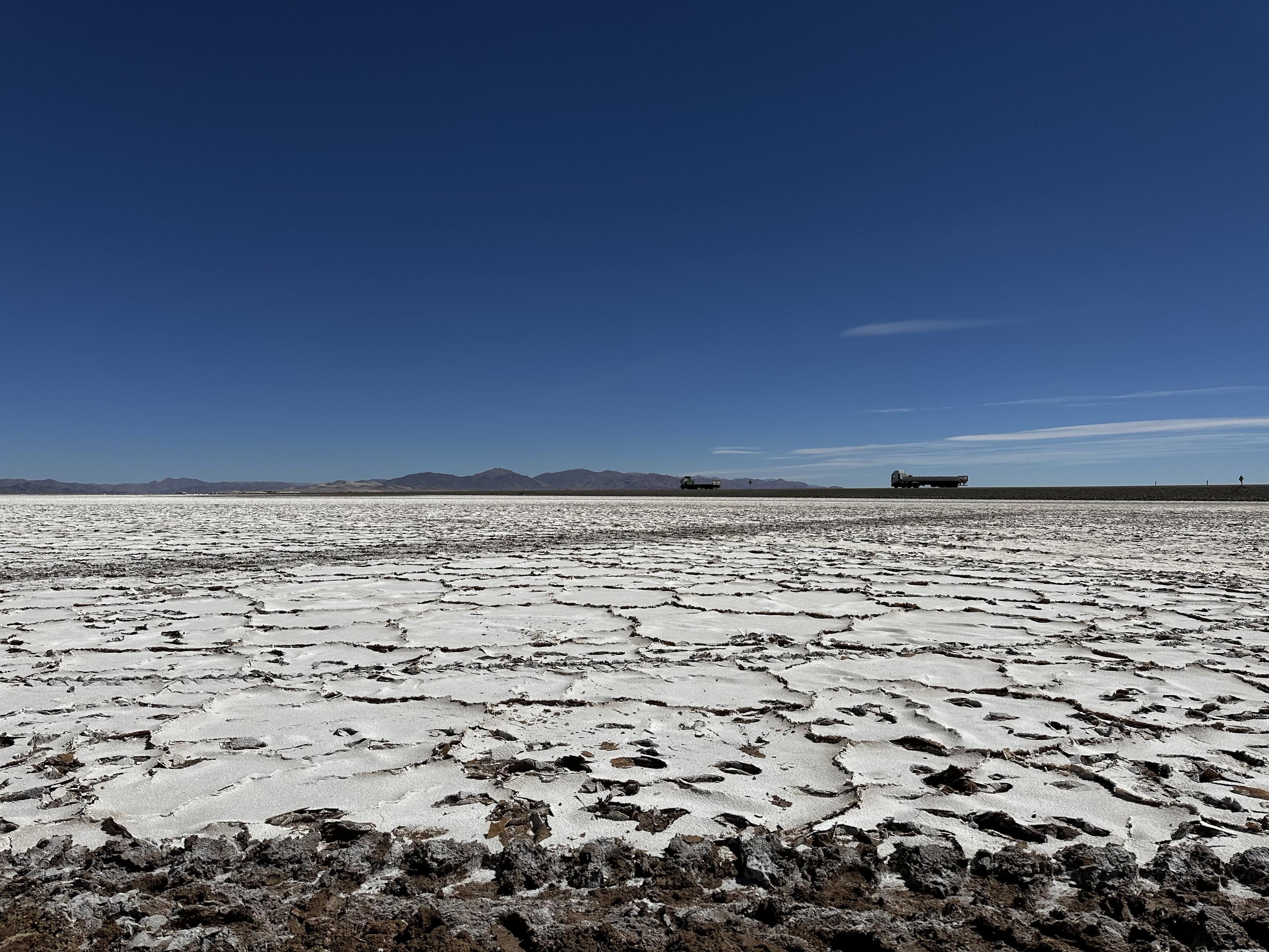 Purmamarca Jujuy Oct 2024Litio para hoy, hambre para mañanahttps://www.bbc.com/mundo/noticias-50082466