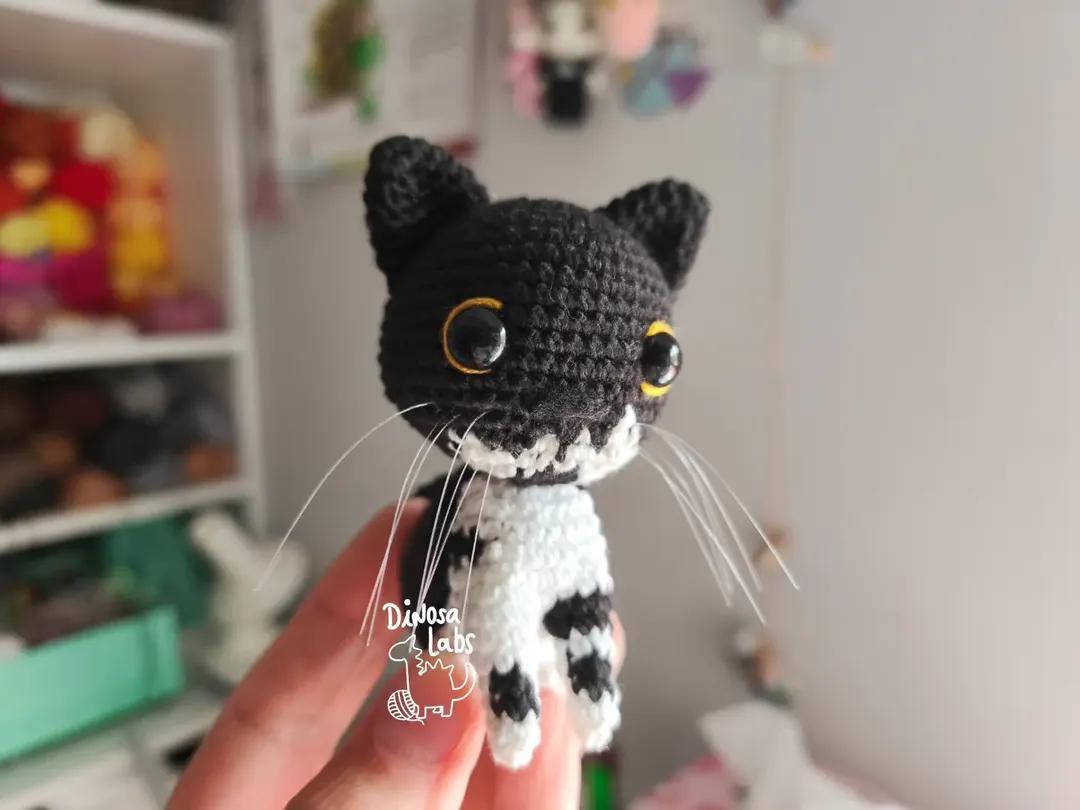 Gatito personalizado a crochet