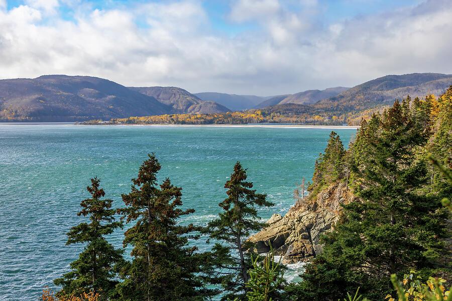 Breathtaking view from Middle Head Trail on Cabot Trail in Nova Scotia, showcasing stunning coastal and mountain scenery.