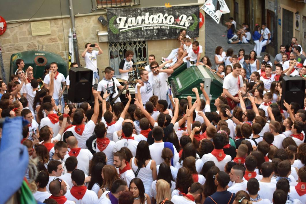 punkirratia's profile header