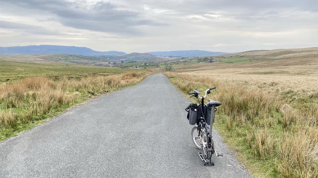 Brompton auf der Strecke nach Penderyn in Wales