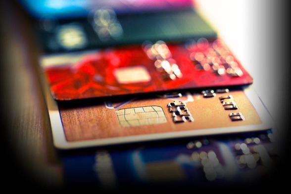 Your Credit Cards Can Now Shop For You Using AI.