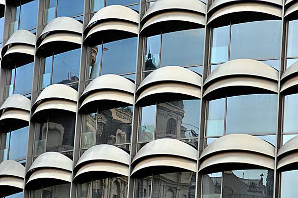 Images from my Photographic Artwork Portfolio can be purchased from my Pixels website at reasonable prices as prints or displayed on various products.

Pattern of windows in Dubai.

#Photography  #FineArtPhotography #BuyIntoArt  #AYearForArt #print #photography #mastodon #mastophoto #mastoart #photo 

https://john-hughes-photographic.pixels.com/featured/windows-john-hughes.html