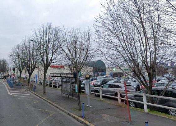 Jeune blessé par un policier, orage de grêle, un nouveau métro... Les infos du week-end en Île-de-France