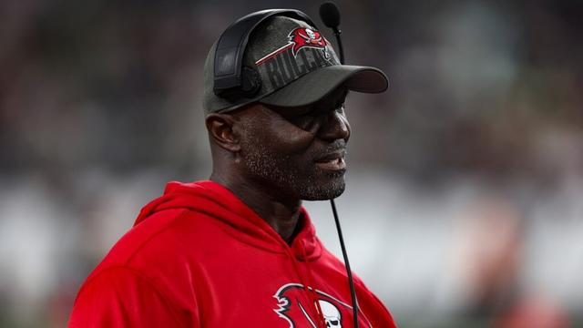 Tampa Bay Buccaneers v New York Jets