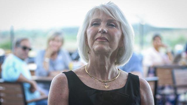 Trump, DOJ Move to Free Jailed Ex-Clerk Tina Peters.