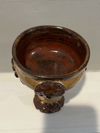 The interior of the vessel shows the Copper Floatan glaze doing its’ mottled thing