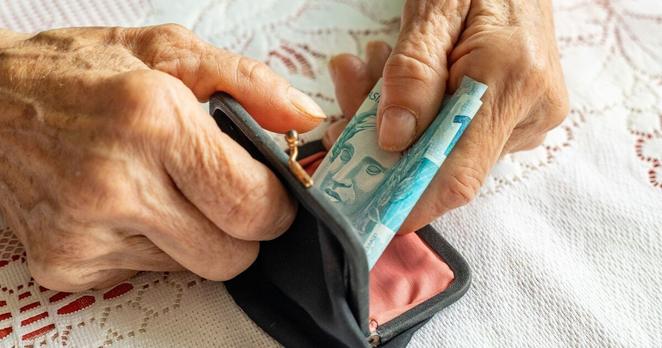 State pensioners warned of 'sudden tax bill' in 'blow to pensioners' | Personal Finance | Finance