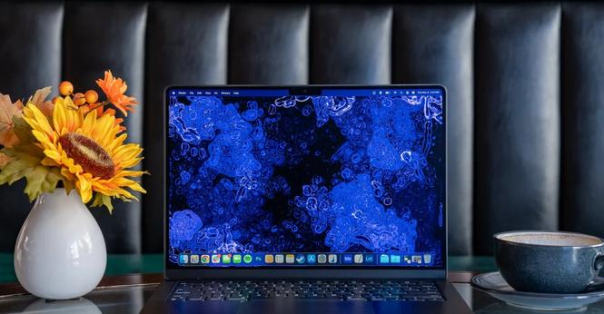 247372_MacBook_Pro_M4_ADiBenedetto_0029