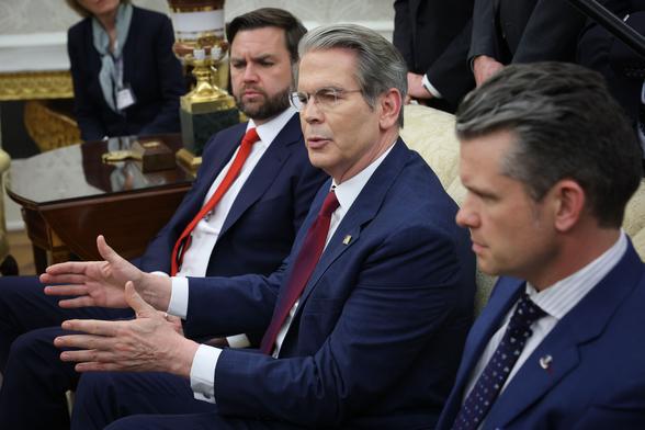 Photo of U.S. Vice President JD Vance, Treasury Secretary Scott Bessent, Defense Secretary Pete Hegseth