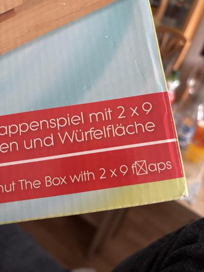 Front of the package and where the word flaps should be the l is a crossed out box instead.