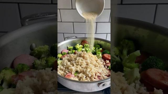 Smoked Sausage & Rice One-Skillet Recipe #dinnerrecipe #quickdinnerrecipes #onepanrecipe