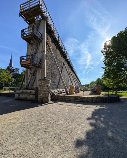Gradierbau II / Graduation tower / Gradeerwerk