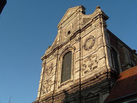 Eglise Saint-Jacques-le-Majeur et Saint-Ignace à #AiresurlaLys (#PasDeCalais) Construction 4e quart XVIIe siècle. Eglise Saint-Jacques-le-Majeur et Saint-Ignace : classement par arrêté du 9 août 1942. Blocq Jea...
Suite 👉 https://monumentum.fr/monument-historique/pa00107936/aire-sur-la-lys-eglise-saint-jacques-le-majeur-et-saint-ignace
#Patrimoine #MonumentHistorique
Photo CC-BY-SA 4.0 : JonathanF08