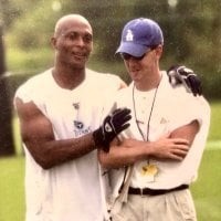 [Wyatt] .@Titans rookie OLB Oluwafemi Oladejo @femigokrazy has switched to No. 7️⃣.