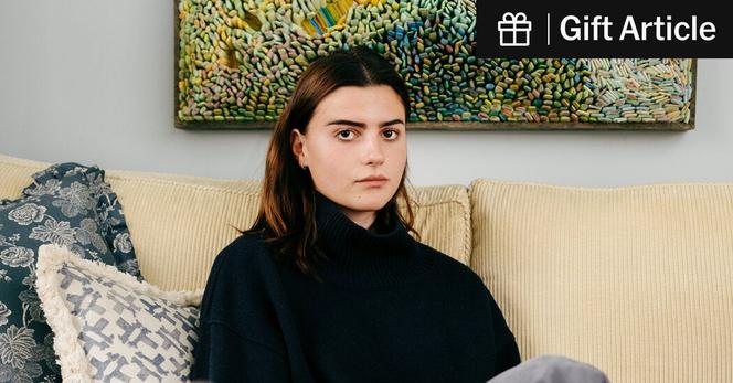 Ella Stapleton said she was surprised to find that a professor had used ChatGPT to assemble course materials. “He’s telling us not to use it, and then he’s using it himself,” she said. Ella Stapleton said she was surprised to find that a professor had used ChatGPT to assemble course materials. “He’s telling us not to use it, and then he’s using it himself,” she said.