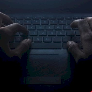 global-law-enforcers-and-microsoft-seize-2300+-lumma-stealer-domains-–-source:-wwwinfosecurity-magazine.com
