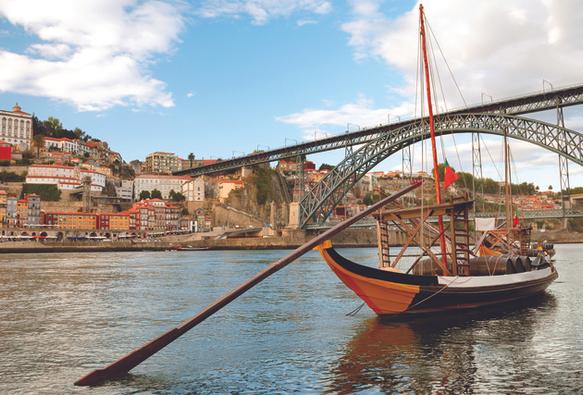 Brits hoover up Portuguese wine as loss of tourism shows the “Portuguese don’t drink Port”