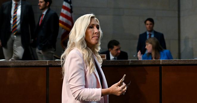 La representante Marjorie Taylor Greene se convirtió en la más reciente voz destacada de la derecha en condenar el desastre humanitario que se está produciendo en Gaza.