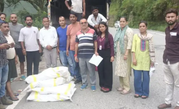 धराली आपदा में राहत एवं बचाव कार्य में जुटी टीमें ज़मीनी स्तर पर लगातार सक्रिय।