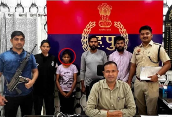 नौकरानी बनकर काम करने आती, फिर डाका डलवाती – पुलिस ने शातिर नौकरानी को किया गिरफ्तार।