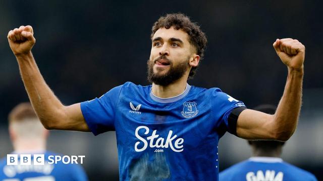 Dominic Calvert-Lewin celebrates a goal for Everton