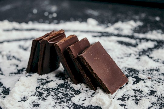 caught-in-the-cyber-crosshairs:-a-candy-manufacturer’s-2025-ransomware-ordeal-–-source:-wwwcsoonline.com