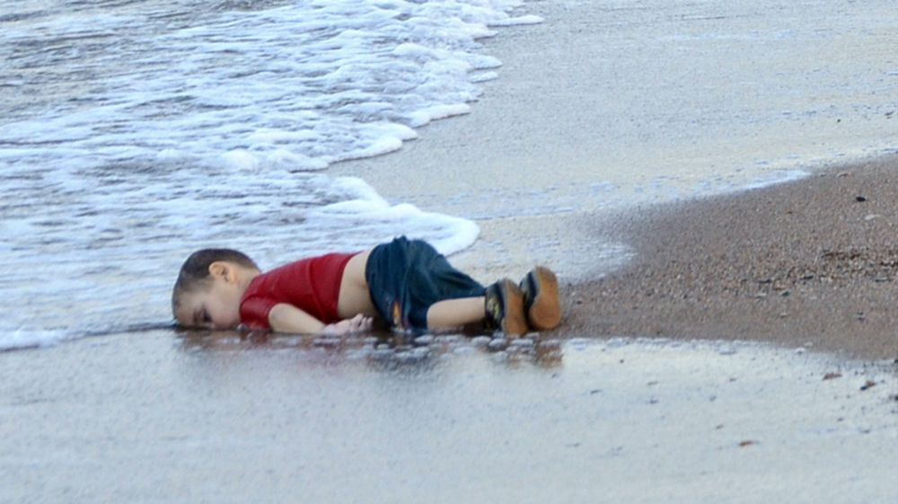 Alan Kurdi (2) from Syria, drowned in the Mediterranean with his mother and brother in 1915 as they fled for help towards Europe 