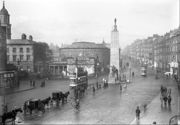 New Living Pictures. c1913. The National Library of Ireland. No known copyright restrictions.