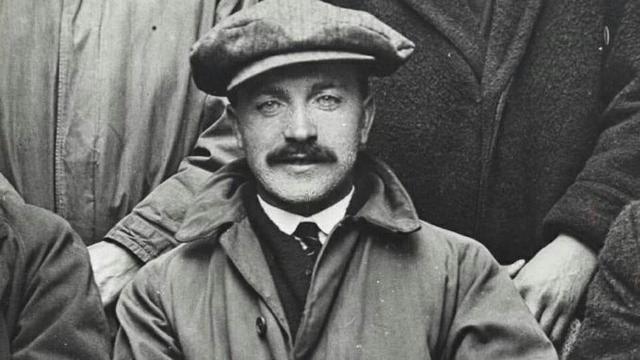 Tomas MacCurtain
