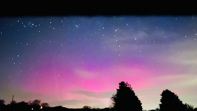 WOWW!! . The Aurora Borealis / Northern Lights ‘emerged epically’ over Courtmacsherry areas in West Cork , Ireland as ‘Easter 2025’ looms!