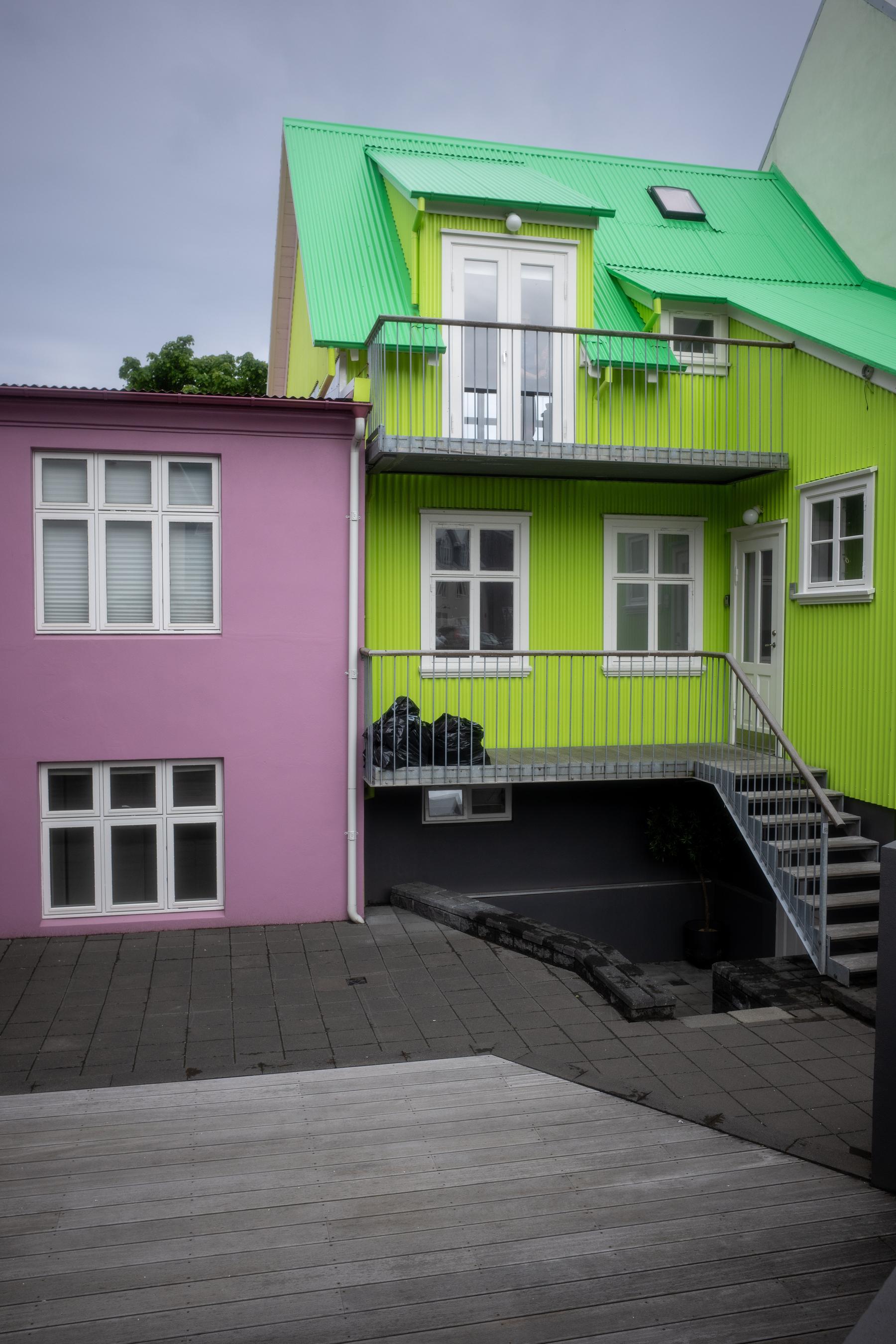 It should be easy for their guests to find the correct house