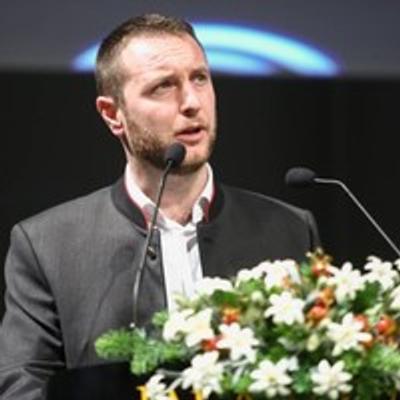 Nicola Fioretti :gnu: :linux: