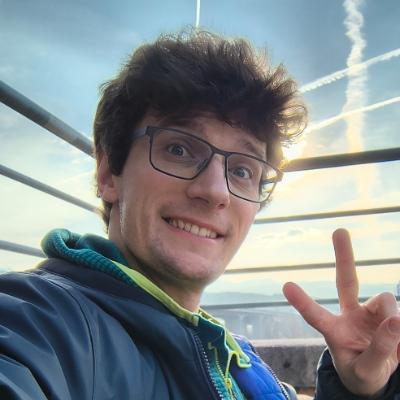 hypertesto@mastodon.uno