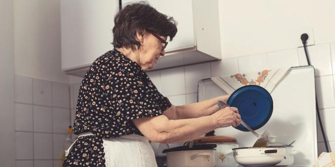 My Grandma’s 3-Ingredient Dinner Is Embarrassingly Simple, Yet So Delicious
