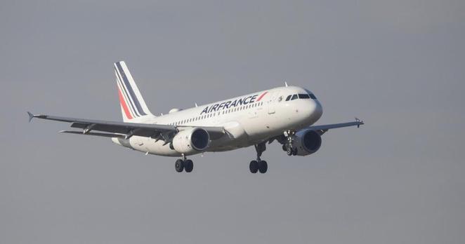 plusieurs vols perturbés à cause de pluies diluviennes