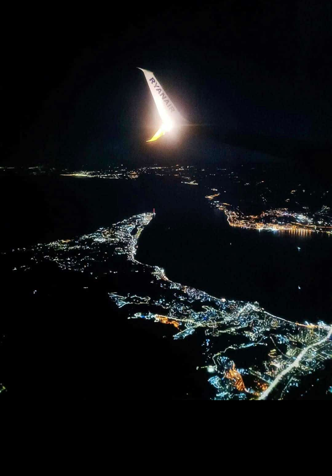 ..👆🏻..stretto di Messina 👀 area 👁️