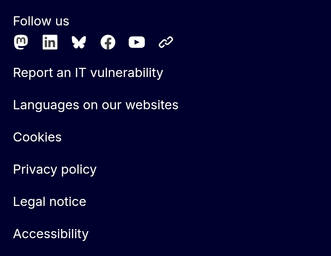 I loghi di Facebook e YouTube ancora presenti tra quelli elencati nella home page del sito della Commissione Europea.