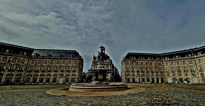 Place de la bourse 
BORDEAUX