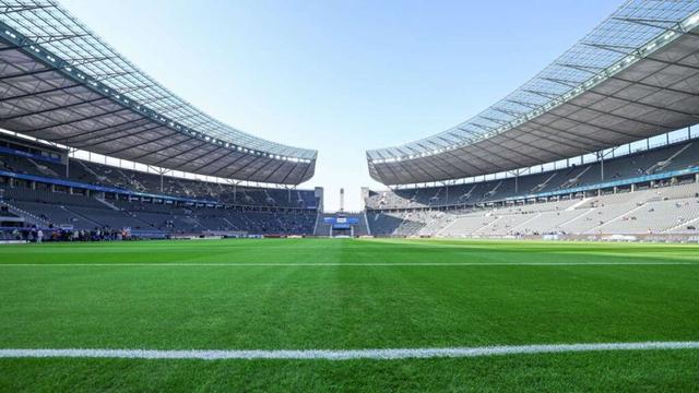 VfB Stuttgart im DFB-Pokalfinale: Arminia Bielefeld: Wer eine Dauerkarte hat, bekommt ein Ticket fürs Finale