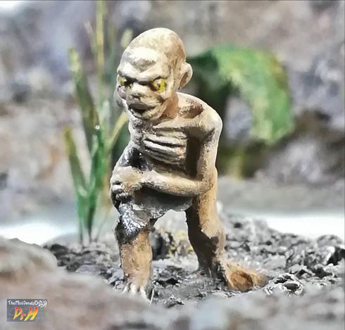 Close up of Gollum from the front.