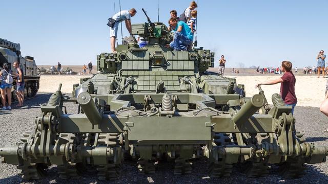 A Russian BMR mine-clearing tank.
