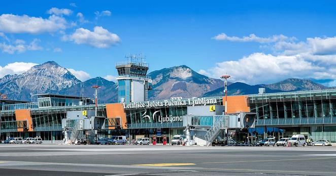 Two airlines apply for new subsidised flights to Slovenia
