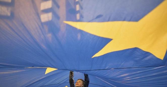 PHOTO COLLECTION: Romania Election Pro-EU Rally