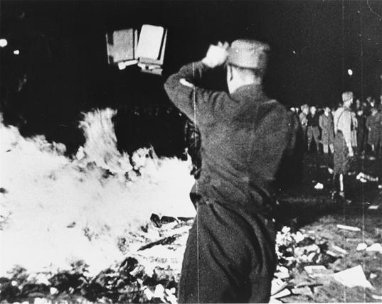 Book burning in Berlin, 10 May 1933. By Unknown author - United States Holocaust Memorial Museum, Public Domain, https://commons.wikimedia.org/w/index.php?curid=1253020
