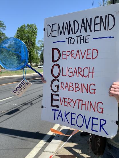 Cherry Hill, NJ Tesla Takedown sign and “DOGE Catcher” net