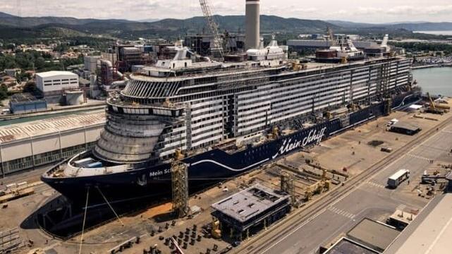Mein Schiff Flow prepared to be floated